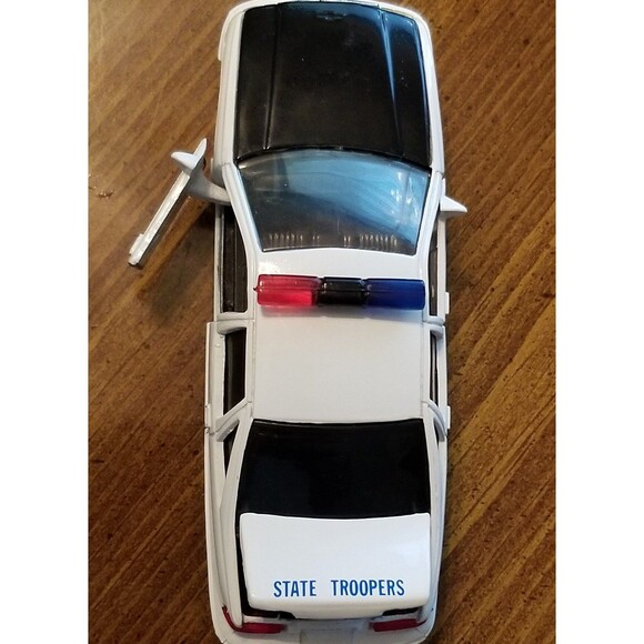 Alaska State Police Road Champs die cast police car 1:43 scale - Picture 5 of 10